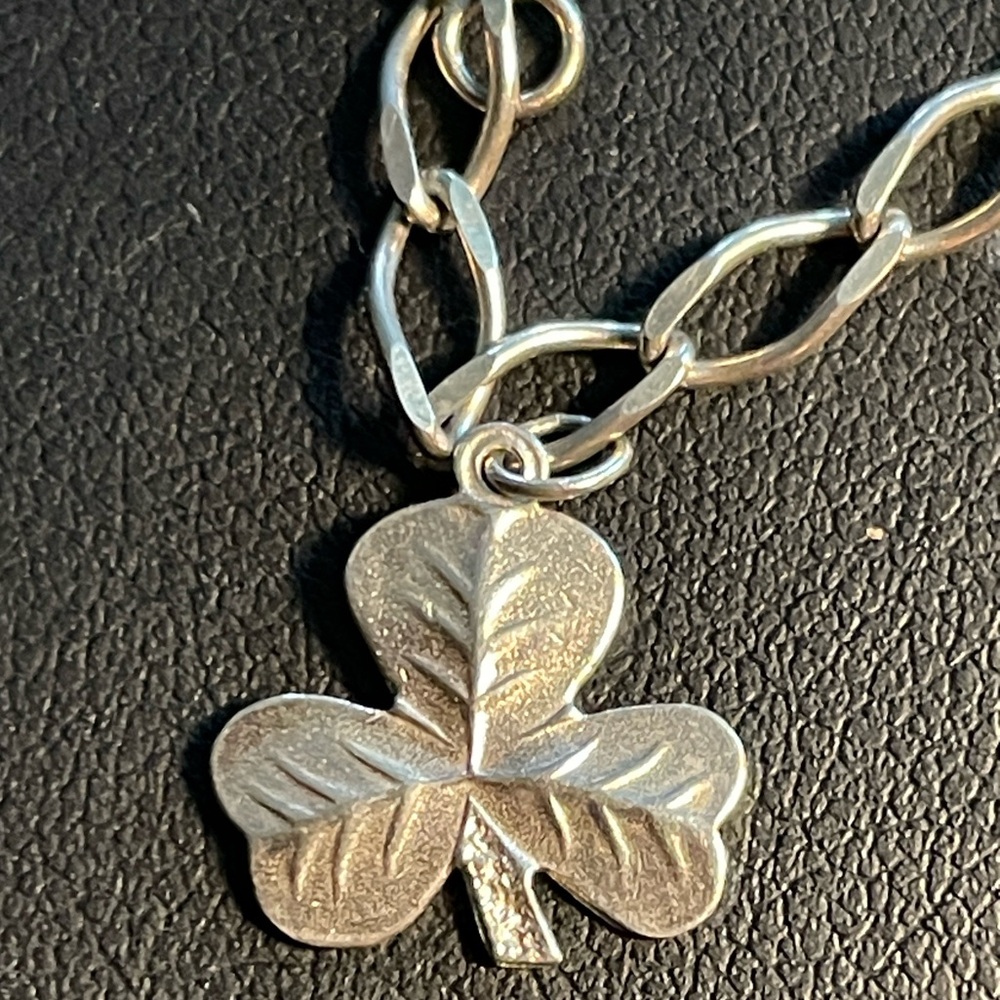 7” Vintage 925 Silver Charm Bracelet with 4 charms 2 stamped Made In Ireland. - Picture 6 of 15